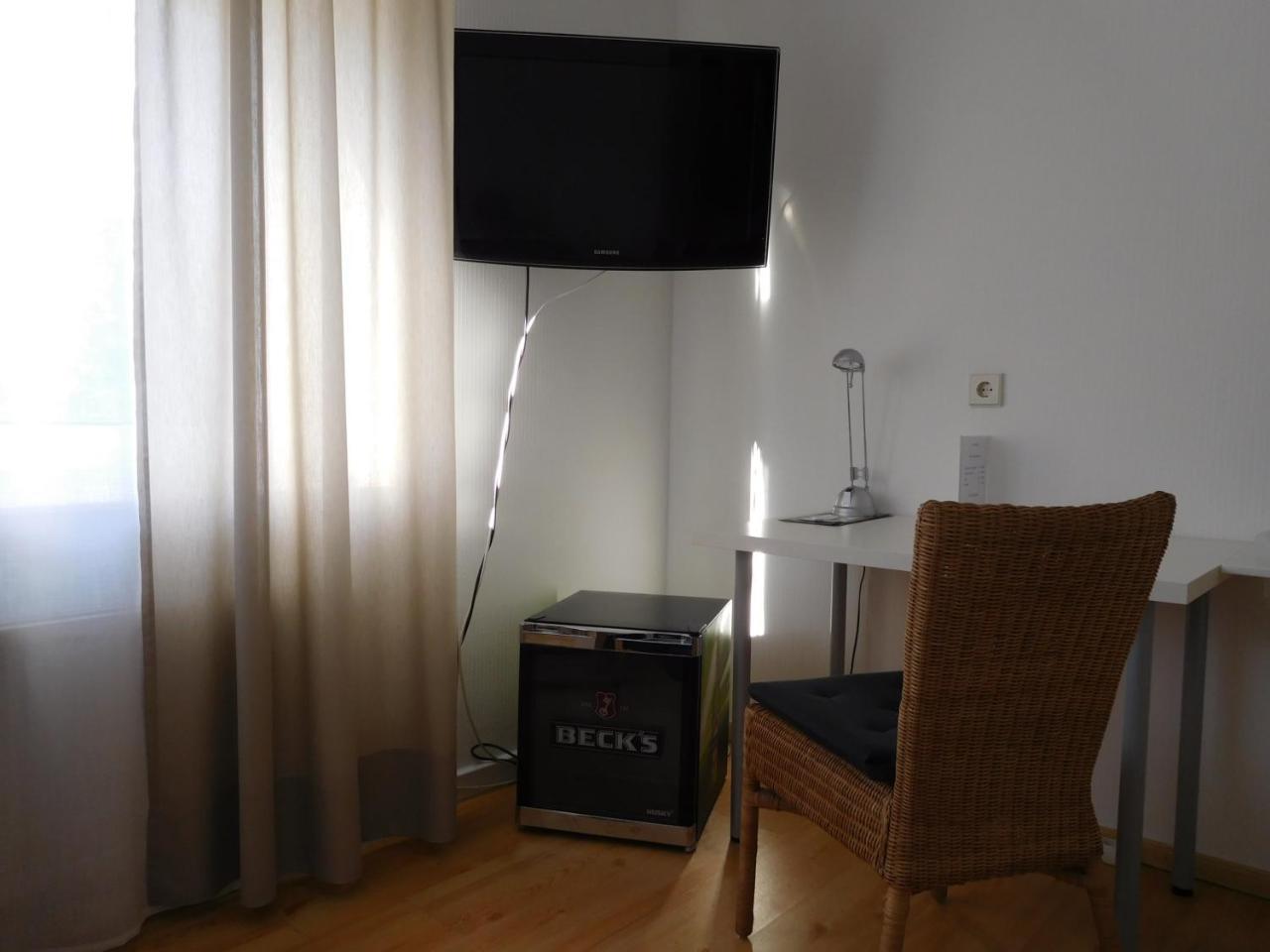 Arkadia Hotel Burgwedel  Eksteriør billede